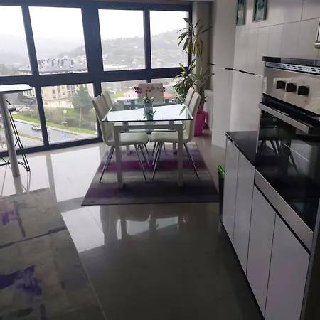 Duplex Grandes Cristaleras Impresionantes Vistas Ourense